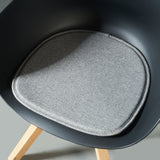 TINA - Chaise de salle à manger en plastique noir