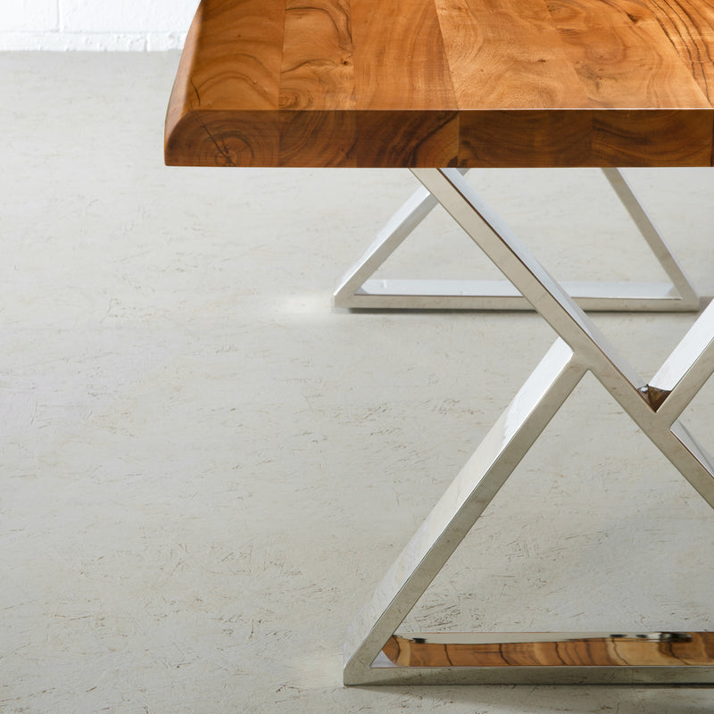 ZED - table en bois d'Acacia avec pieds Z chromés