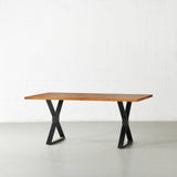 DANTON - Table en acacia à bord droit avec plateau de 3,5 cm d'épaisseur et pieds en X noirs