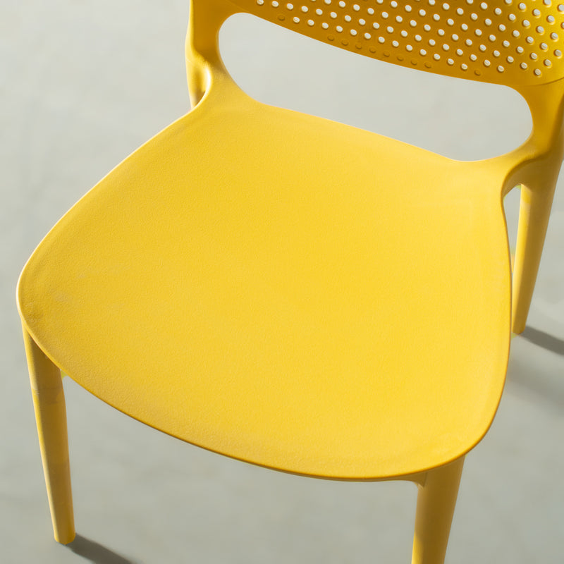 POLKA - Chaise de salle à manger en plastique jaune résistant aux UV