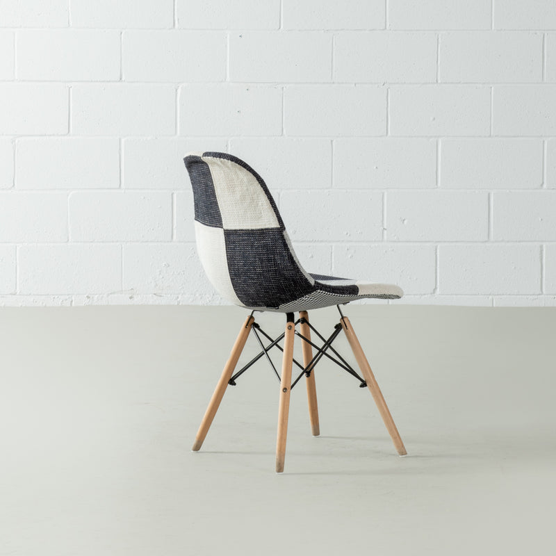 ESSEN - chaise d'appoint Monochrome Patchwork en tissu gris