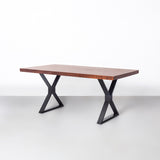 table de salle à manger en bois d'Acacia à coupe droite avec pieds X noirs / miel et noix